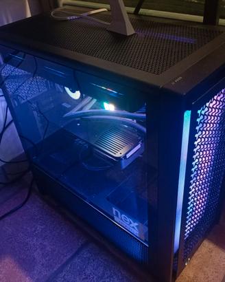 Postazione da gaming 9070xt 9800x3d schermo OLED