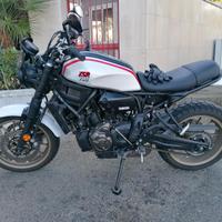 XSR 700 X TRIBUTE 2024