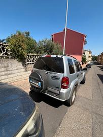 Jeep cherokee 2.5
