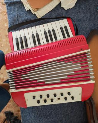 Fisarmonica Bontempi vintage rossa 24 tasti e 12 b