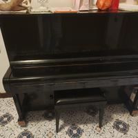 Pianoforte verticale Victor