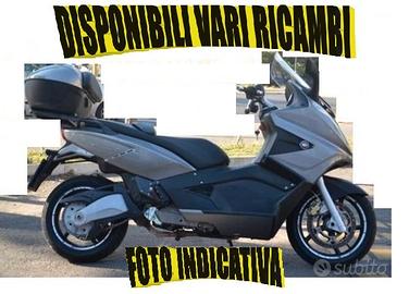 GILERA GP 800 ANNO 2009 x RICAMBI