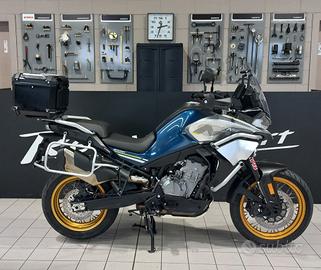CFMOTO 800MT Touring