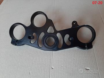 PIASTRA SUPERiORE IN ERGAL YAMAHA R1 2007 2008