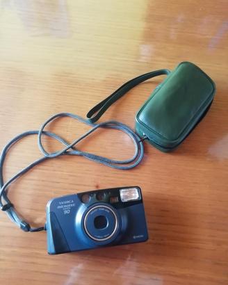 Yashica Microtec zoom 90, anni '90 (a rullino)
