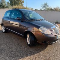 Lancia Ypsilon 1.2 Argento