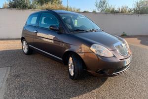 Lancia Ypsilon 1.2 Argento