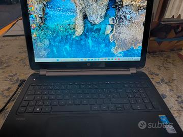 Notebook HP Pavilion 15'6 pollici argento