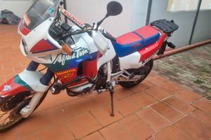 Africa Twin 750