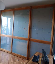 armadio  3 ante scorrevoli a vetri