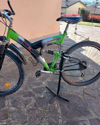 Mountain bike da ragazzo