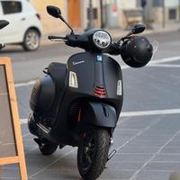 Vespa 300 Gts Sport come nuova