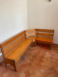 Panca angolare in legno