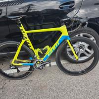buci corsa giant. 