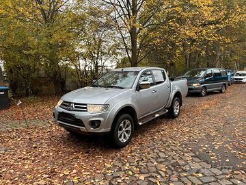Mitsubishi L200 2.5 DI-D/178CV DC Intense Plus DPF