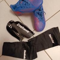 Scarpe calcio bambino  Tg.29 e parastinchi