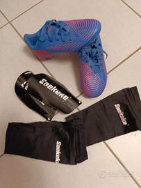 Scarpe calcio bambino  Tg.29 e parastinchi