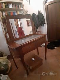 specchiera antica in legno
