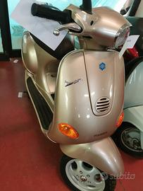 Piaggio Vespa 125 ET4 - 2004
