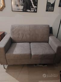 Divano due posti tessuto impermeabile