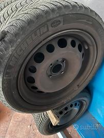 Gomme invernali su cerchi in ferro “16 citroen