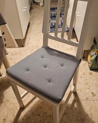sedia Ikea bianca