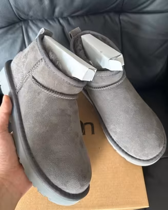 UGG Classic Ultra Mini Grigio EU 36
