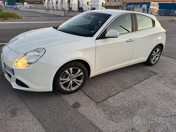 Alfa Romeo Giulietta 1.6 Diesel 105 cv