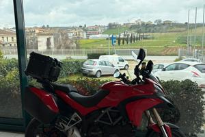 Moto ducati multistrada