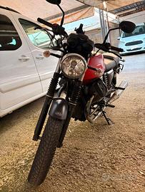 Moto Guzzi V7 II 2016 750cc
