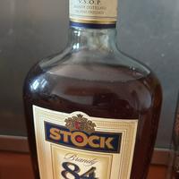 Stock 84 Brandy – Vecchia Riserva omaggio vodka
