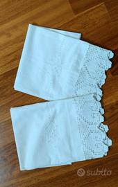 Coppia Asciugamani Vintage in Lino con Merletto fa
