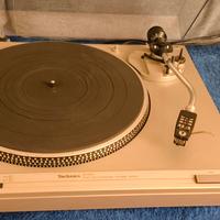 giradischi Technics SL-D212