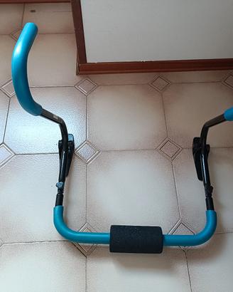 attrezzo per addominali 