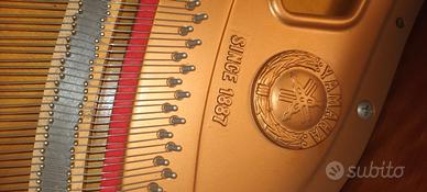 Pianoforte Yamaha semicoda