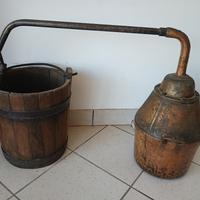 alambicco antico rame e legno