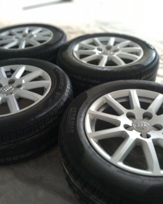 Cerchi Originali Audi 16" a 10 razze con gomme dat