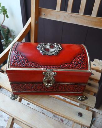 Cofanetto bauletto in latta vintage Modello 6401/1