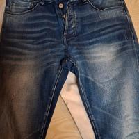 jeans e pantaloni