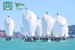 PLATU 25 da Regata con Carrello stradale