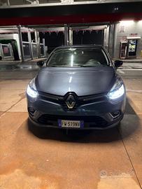 RENAULT Clio 4ª serie - 2019