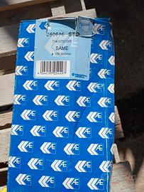 stock ricambi trattori auto camion 