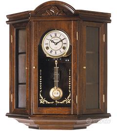 Orologio meccanico in legno