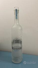 Bottiglia Belvedere Vodka Vuota