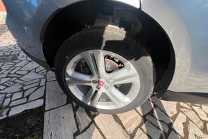 4 cerchi da 20" Jaguar F-Pace + gomme semi-nuove