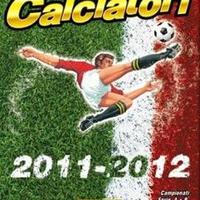 Set 550 figurine diverse calciatori panini 2011-12