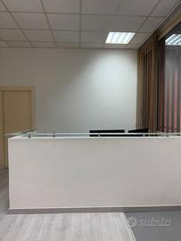 Ufficio in condivisione / stanza