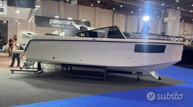 MANARA 750 OPEN WALKAROUND "Barca sotto l'albero"