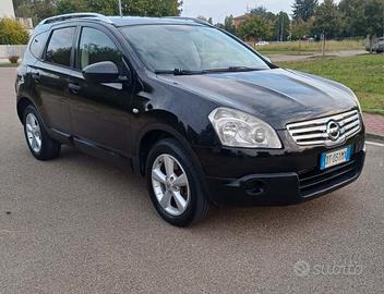 Nissan Qashqai Qashqai+2 2.0 dCi DPF 4WD Tekna