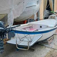 Gozzo in vetroresina 5.80